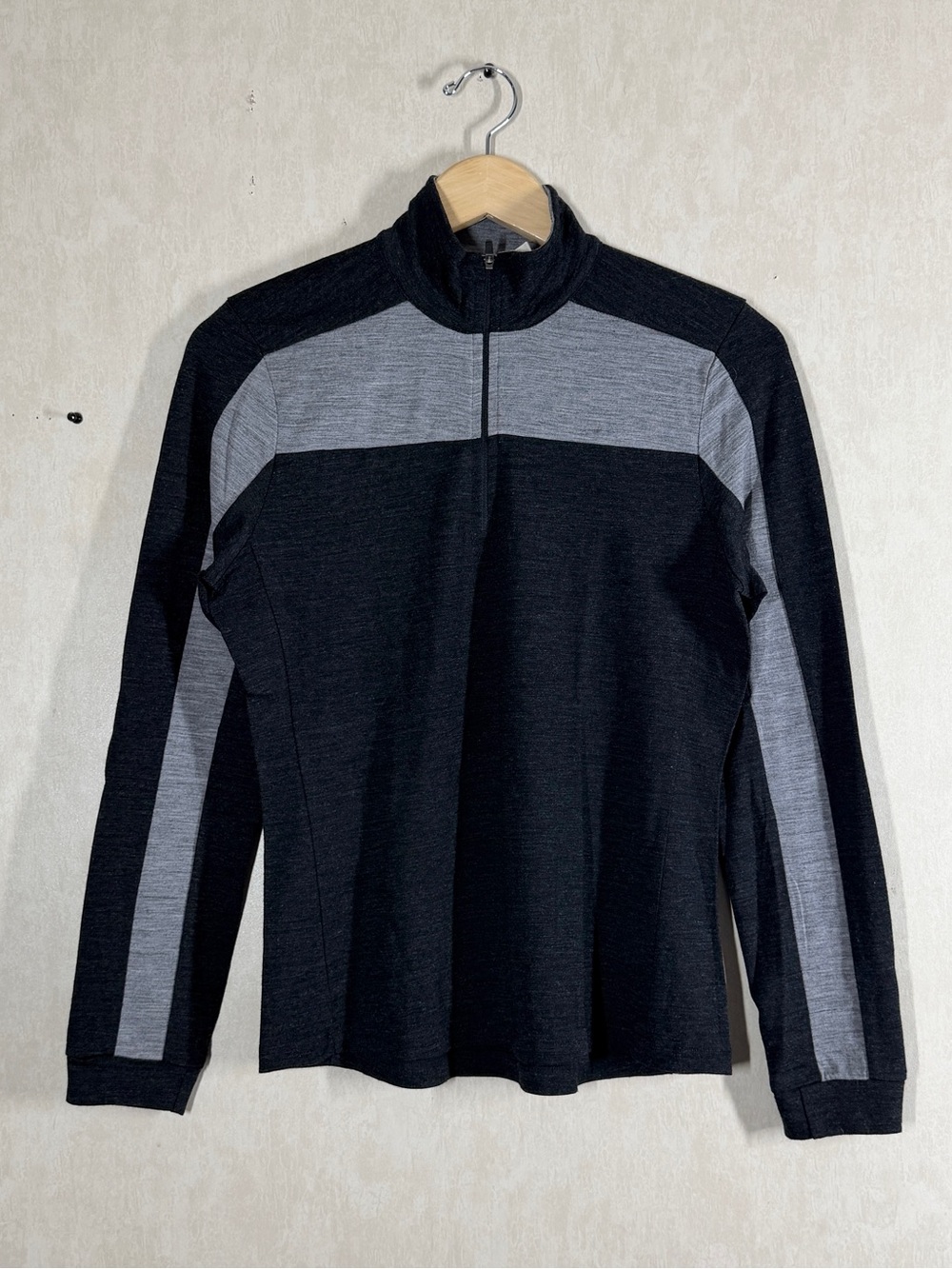 ibex Women’s Merino Wool Thermal Base Layer 1/4 Zip Shirt Longsleeve in Gray M